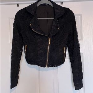 BEAUTIFUL cropped lace blazer jacket